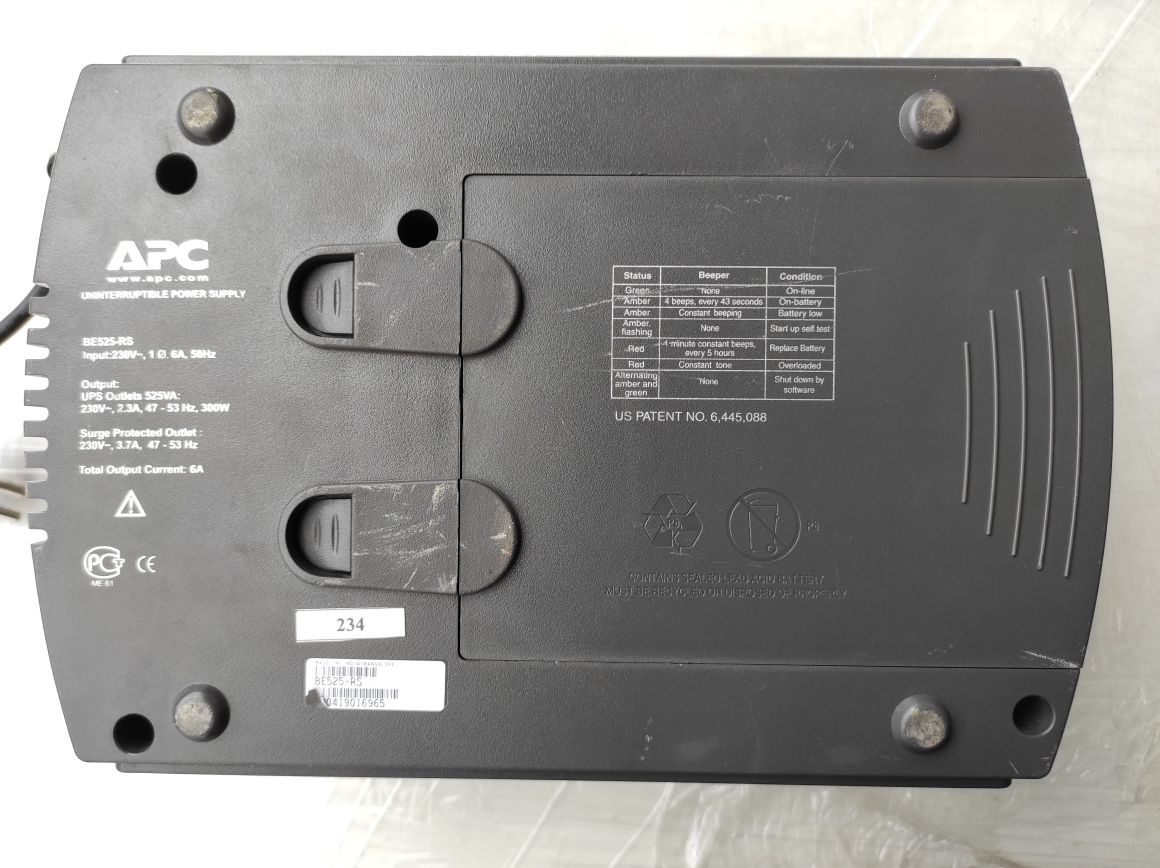 APC back ups es 525
