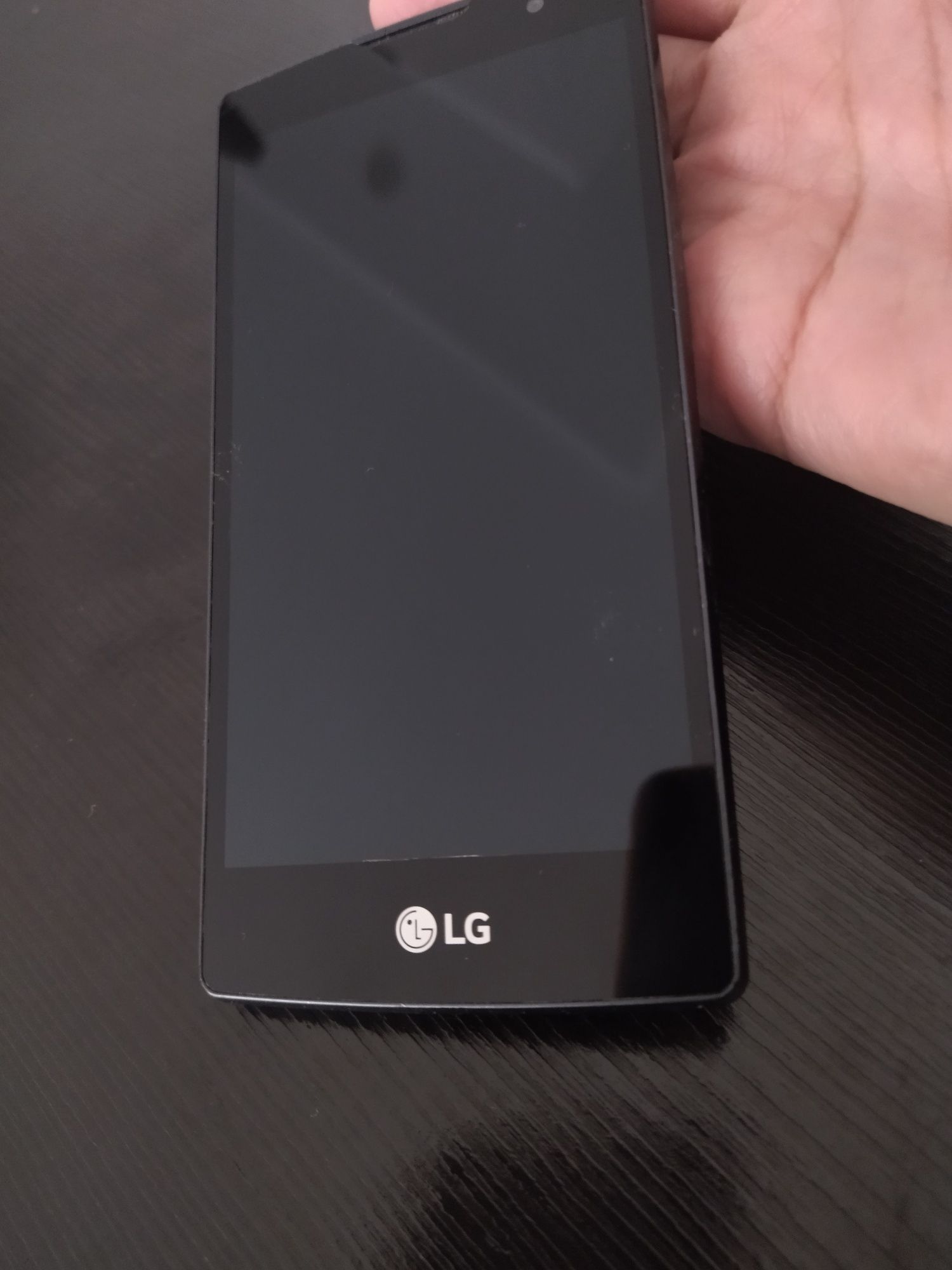 Телефон LG Spirit Y70 H422