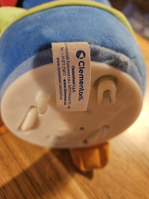 Pingwinek Clementoni interaktywny