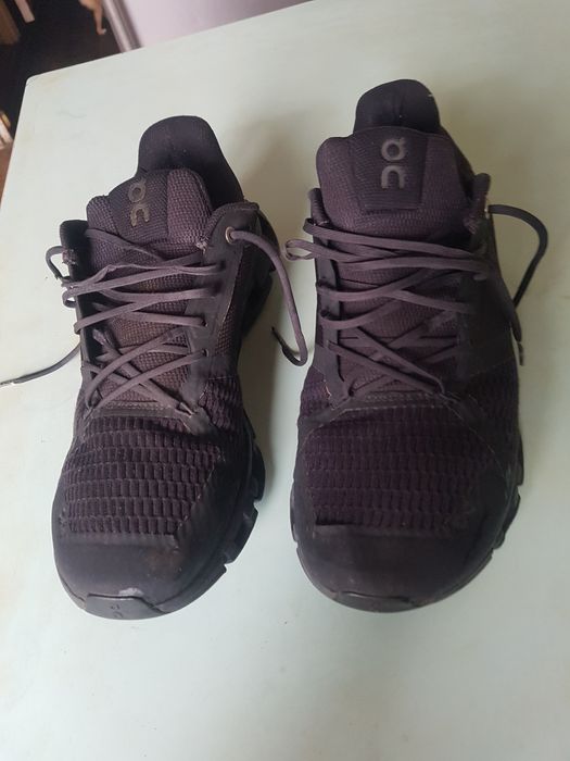 Кроссовки 46 р Швейцарской фирмы On