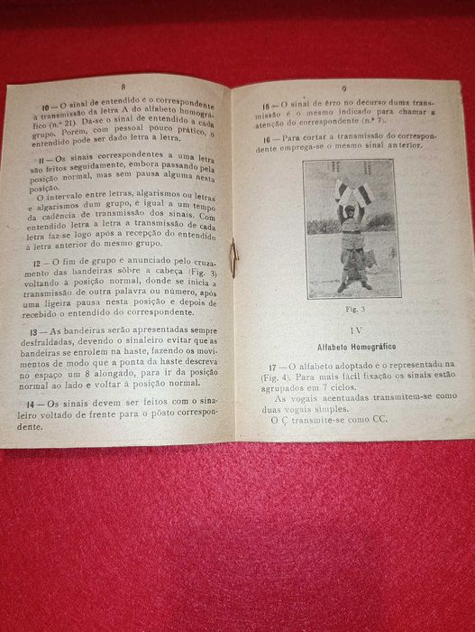 Livro Sinalização com Bandeiras Mod.1930