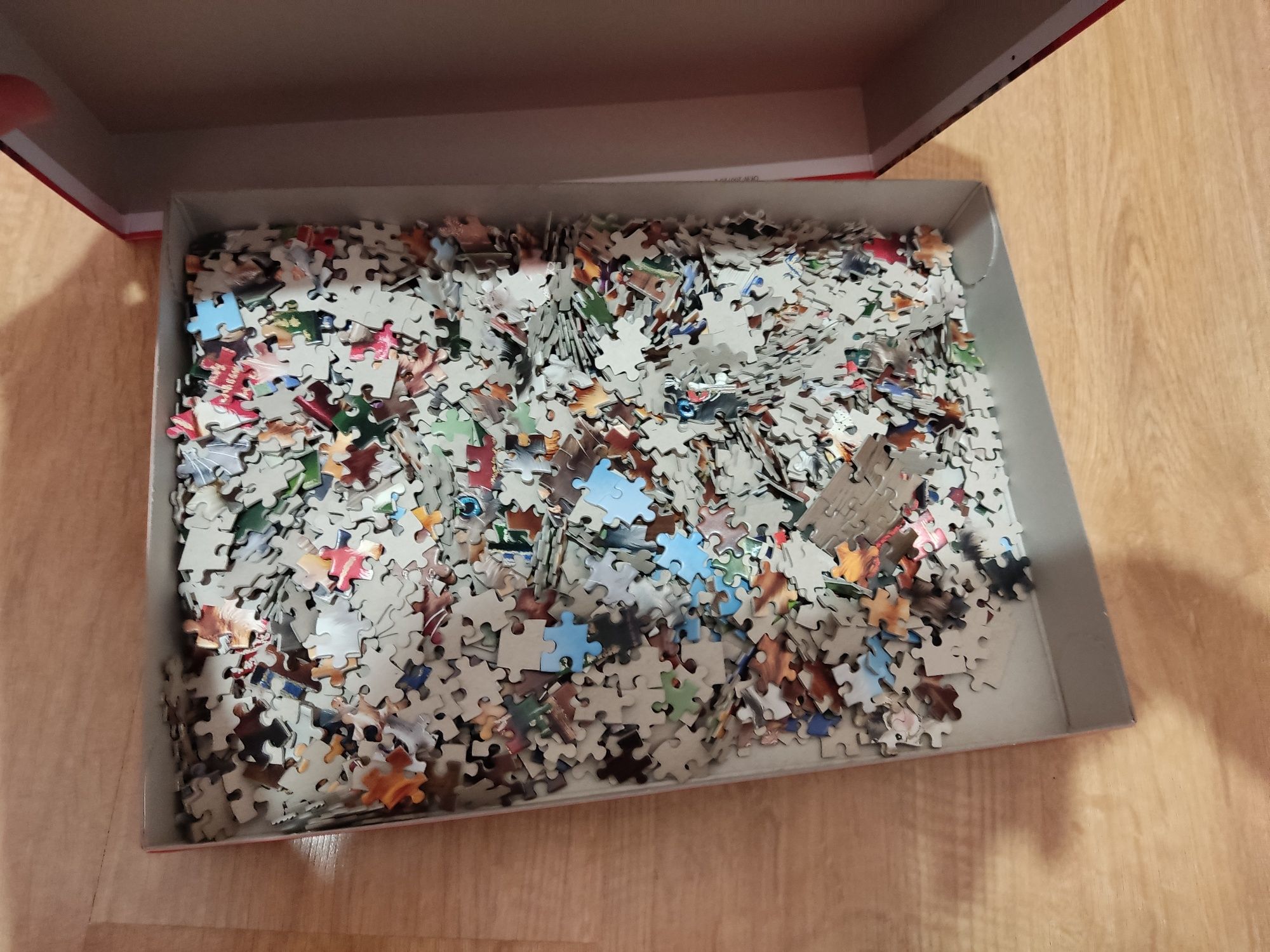 Puzzle 2000 duże koty