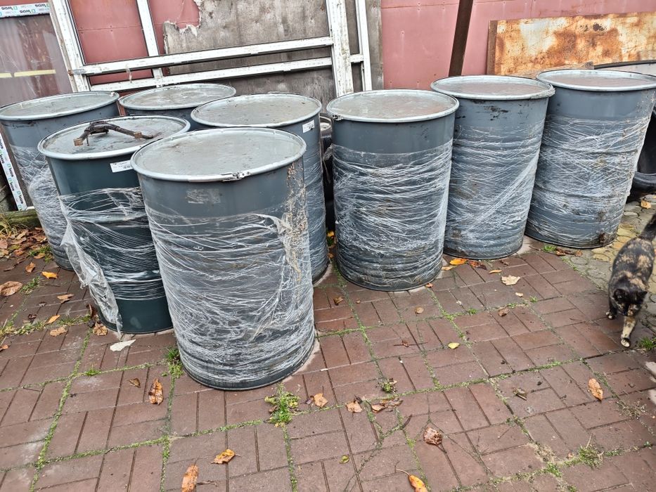 Бочка з під графітного мастила