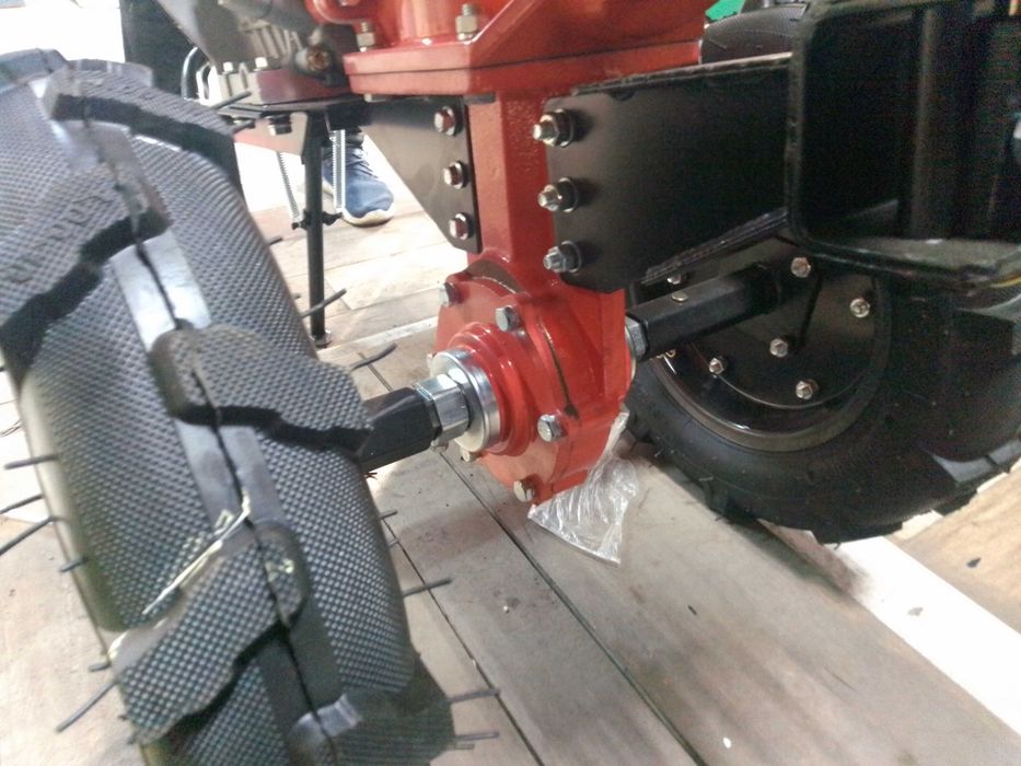 Мотоблок Зубр 178F HT-105 (XA-31) R180 195 3-скорости