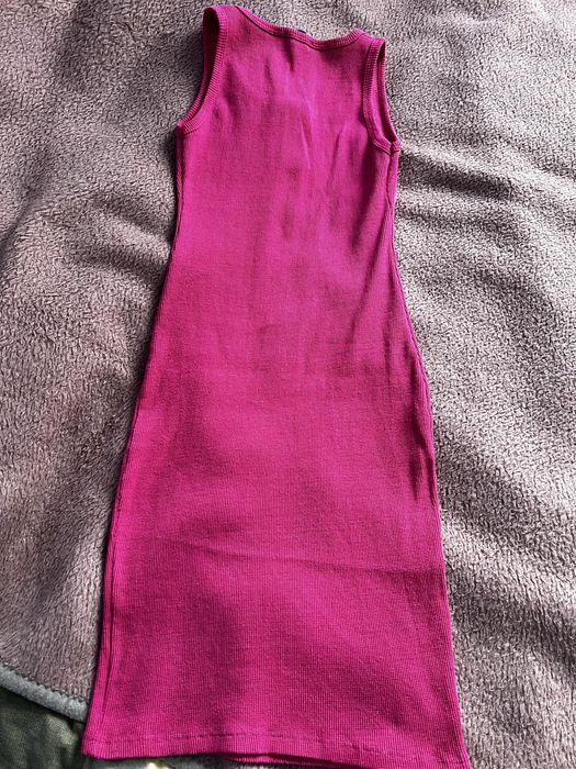 Плаття в рубчик