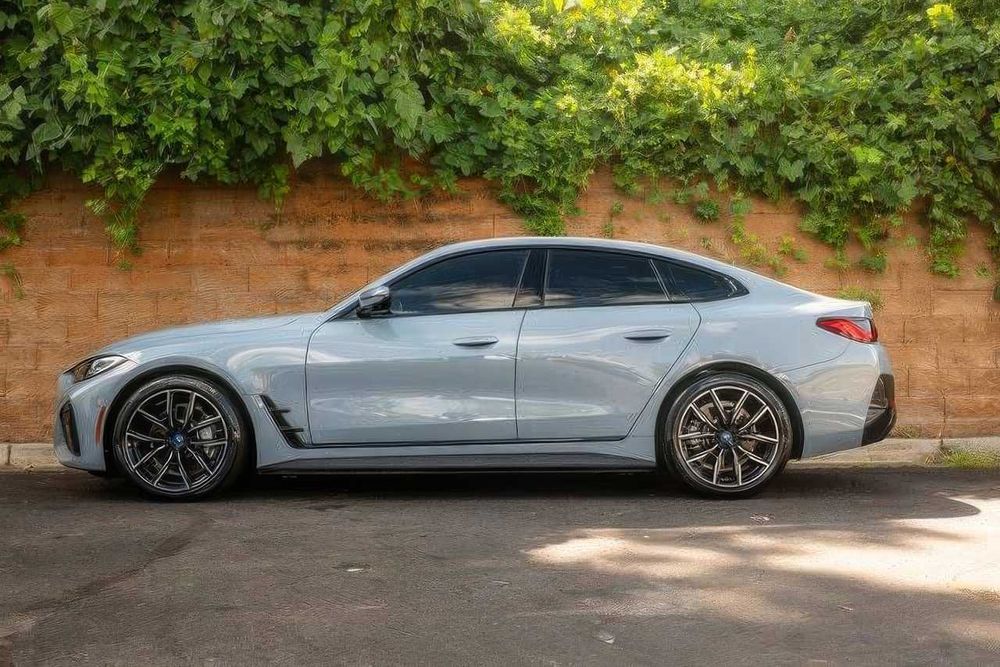 BMW i4 eDrive40      2022