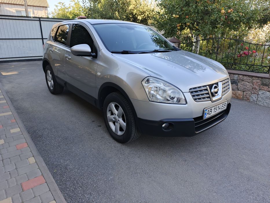 Продам NISSAN qashqai