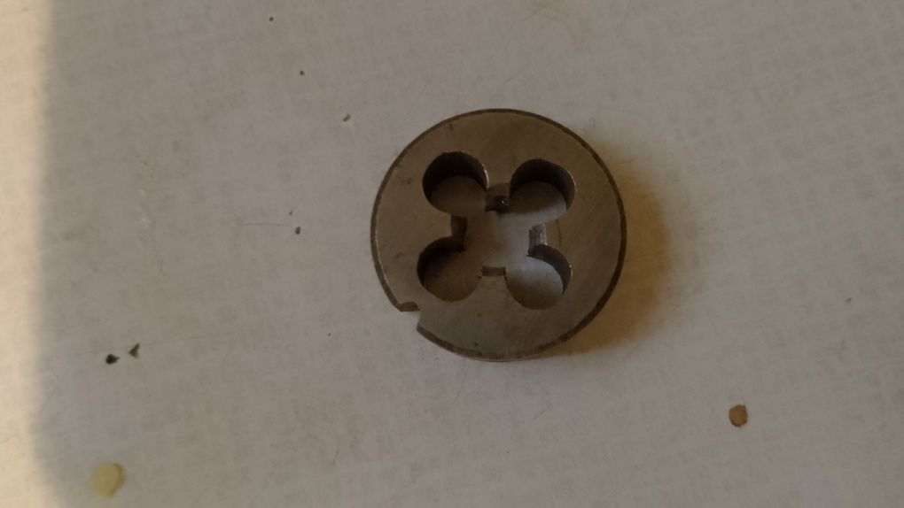 Лерки трубние 1,3/8",3/4"1/2",конус для сверлильн. станка