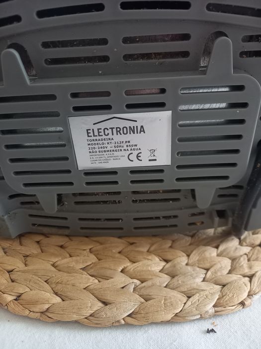 Torradeira electronia