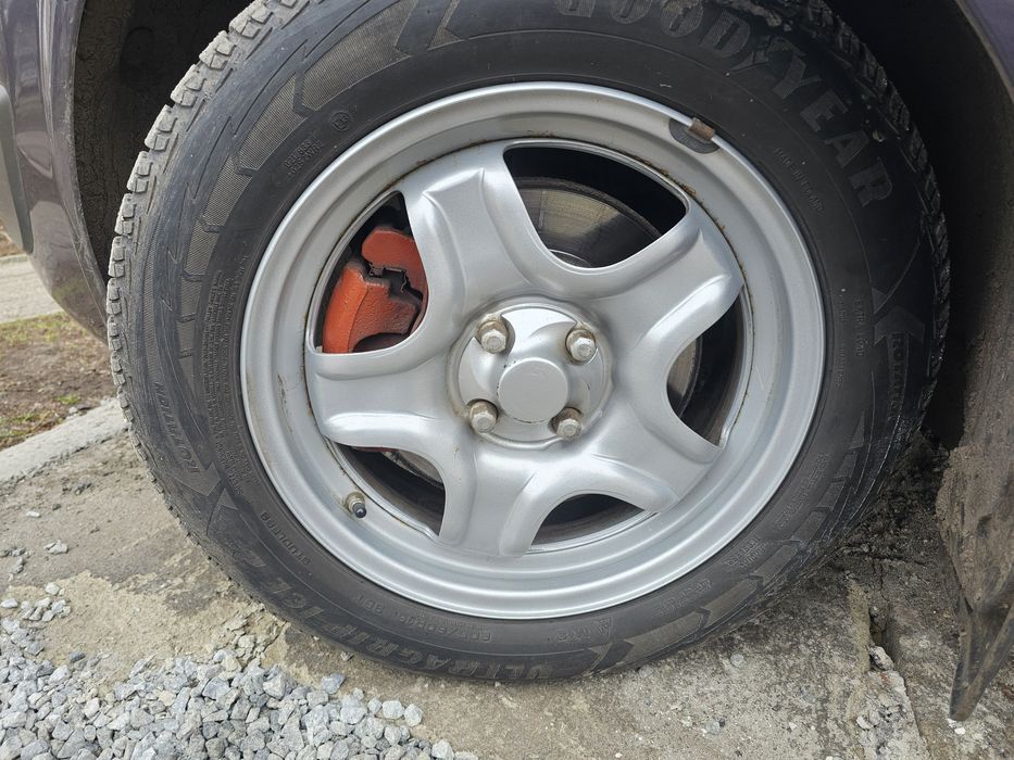 в сборі RENAULT R16 4×100 ET37 GoodEyar 205/60 R16