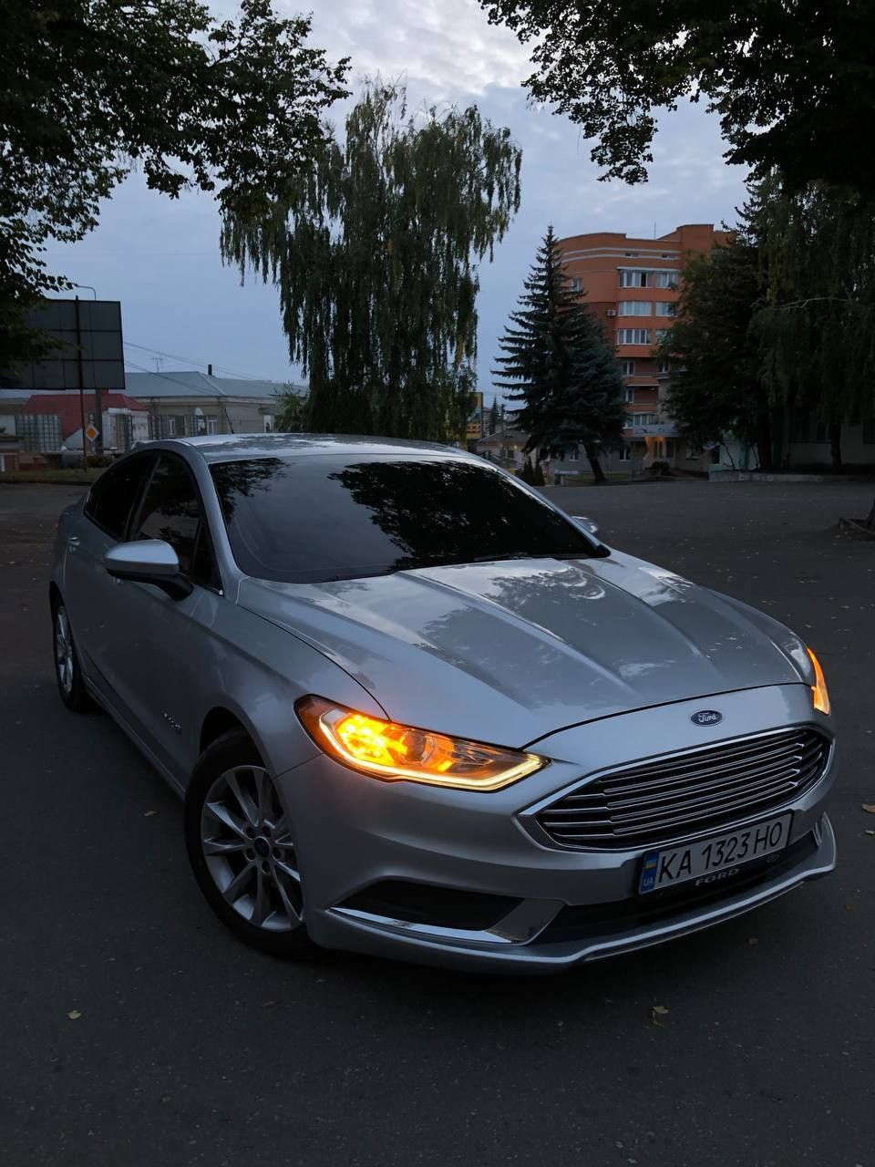 Ford fusion hybrid