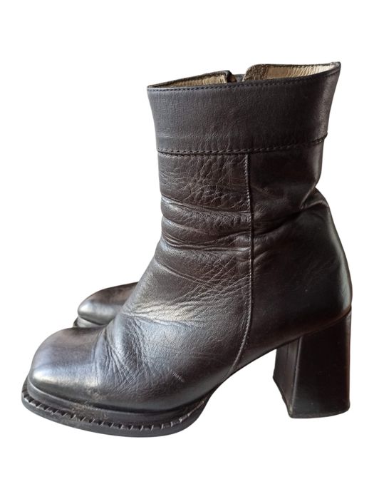 Botas pele pretas n° 36