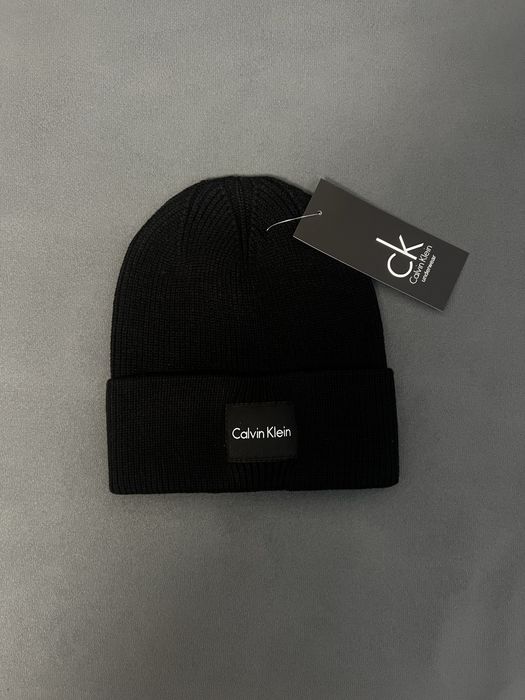 Чоловіча чорна шапка біні Calvin Klein / BOSS / CK