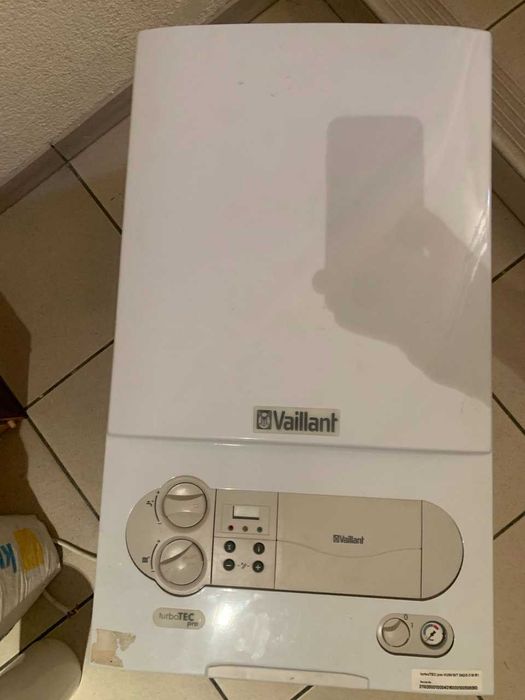 Продам газовый котел Vaillant 24 kw