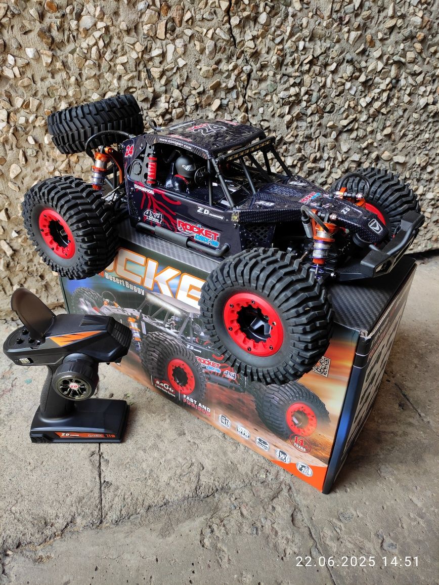 RC model. ZD Racing DBX 10. 1/10 Brushless 4WD RTR. На радиоуправлении