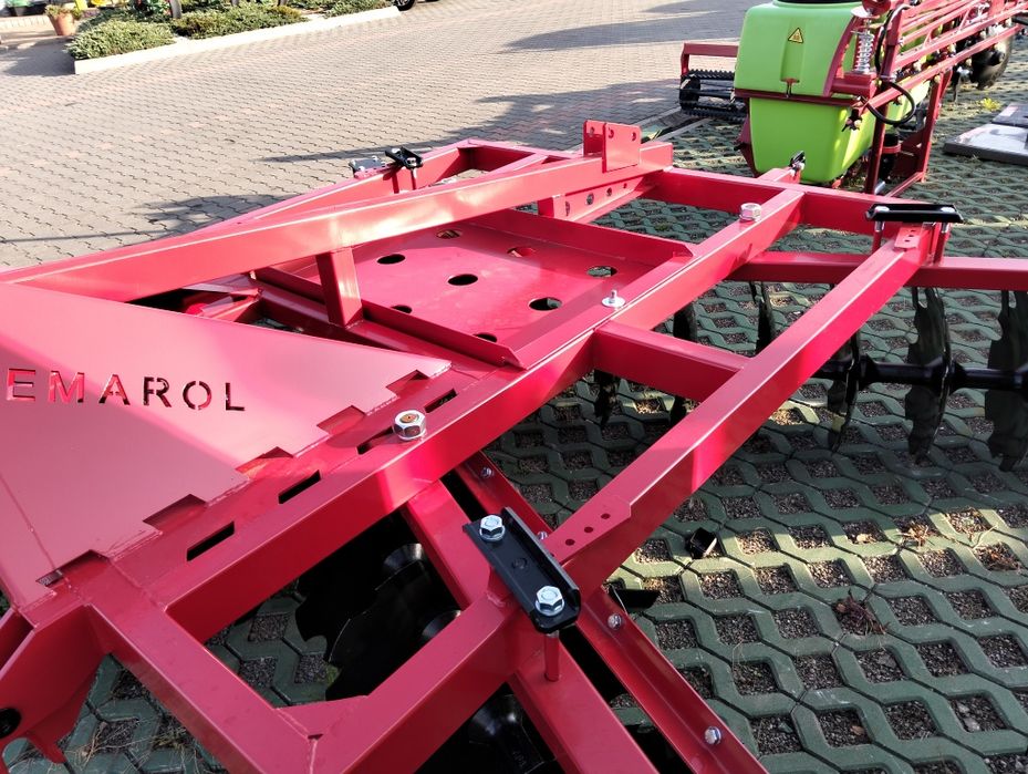 Brona talerzowa talerzówka układ X 2.7m (4x6] DEMAROL