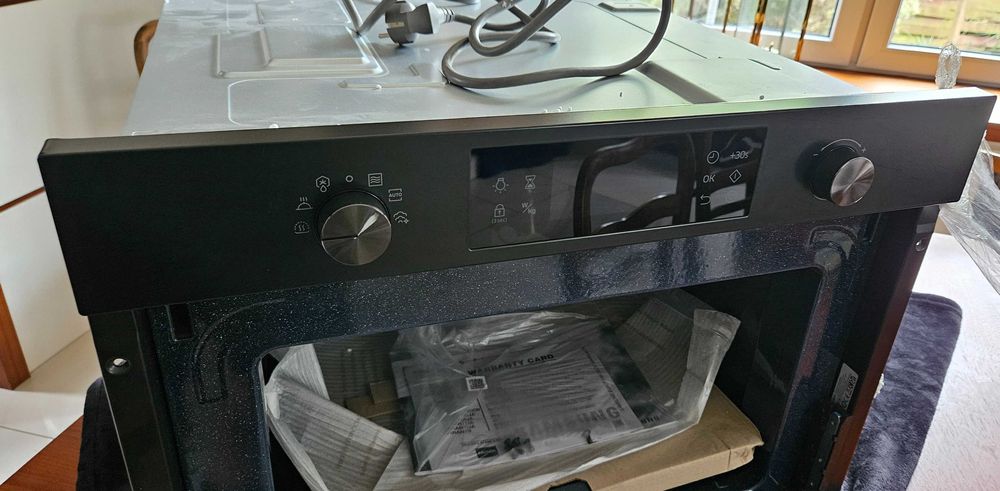 kuchenka mikrofalowa do zabudowy Samsung NQ50K3130BB