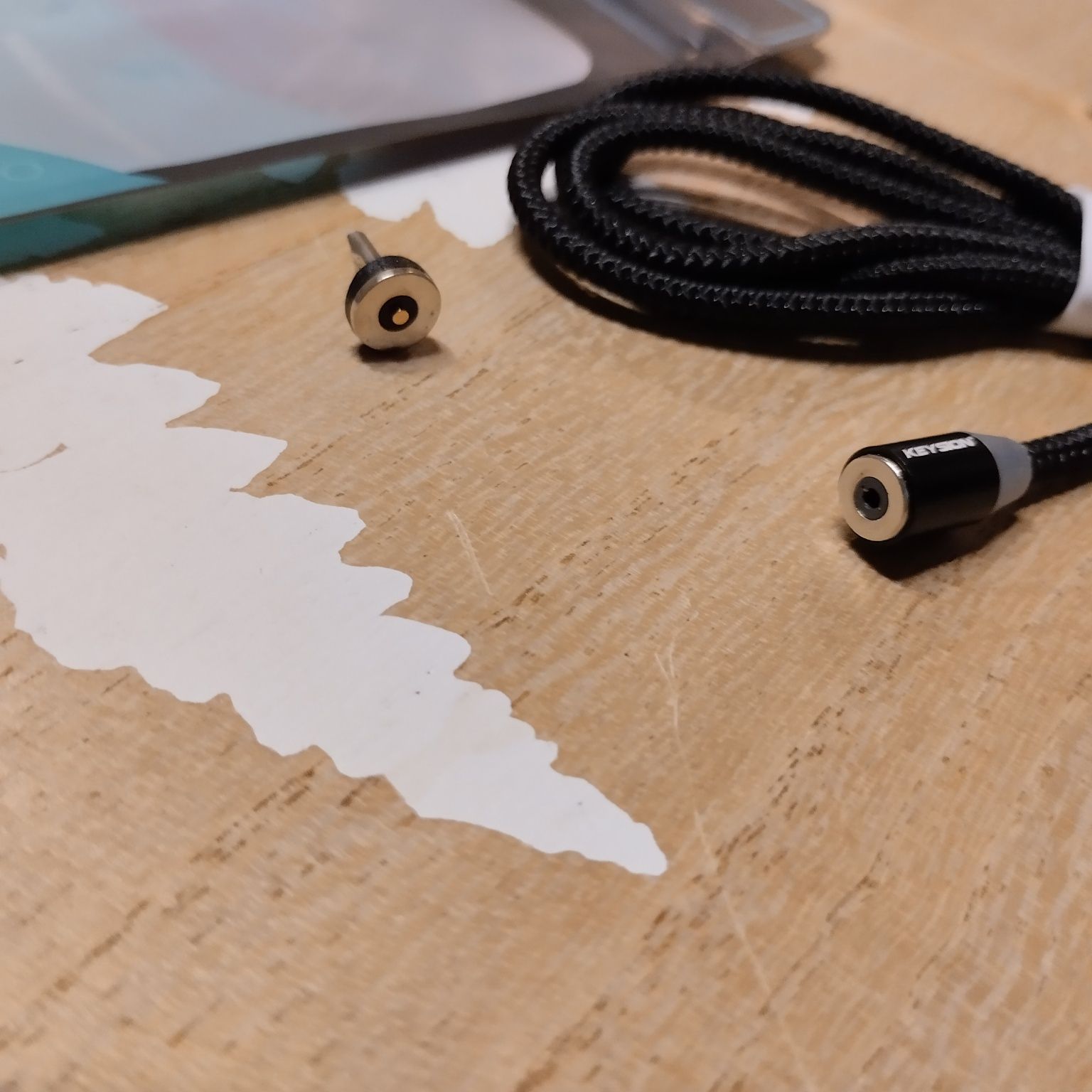 Kabel USB typu micro magnetyczny 1 m nowy
