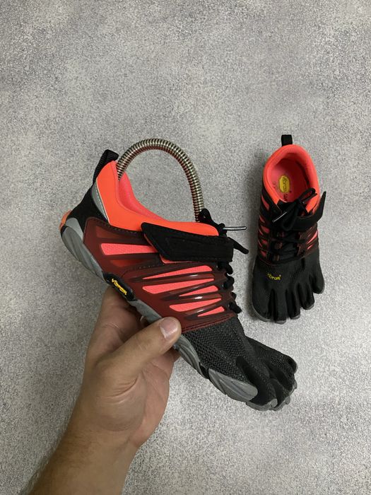 Vibram Fivefingers кросівки 5 пальців трекінгові