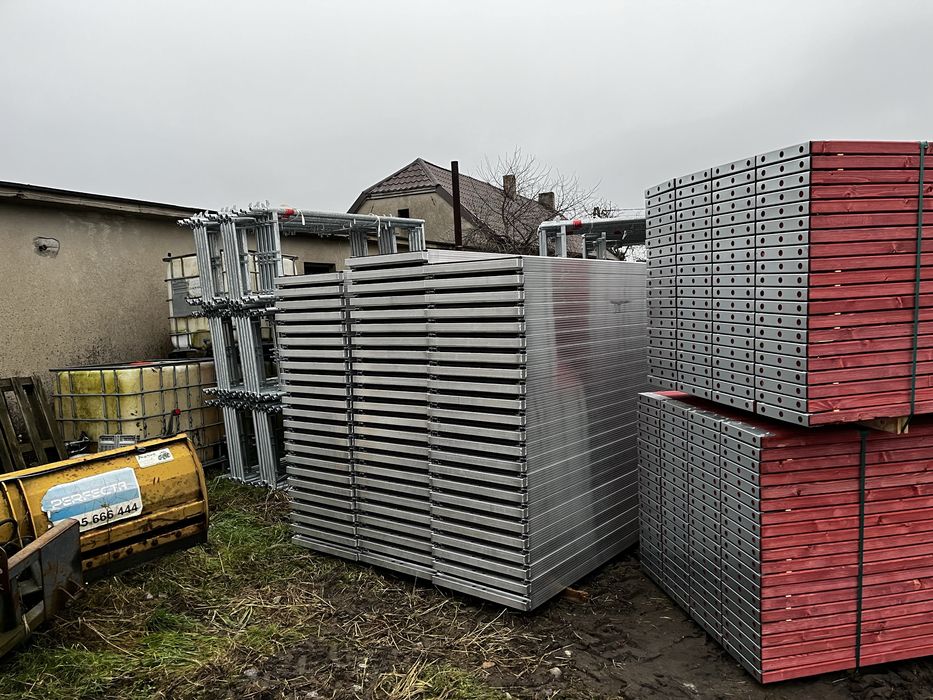 Rusztowanie ramowe elewacyjne Plettac nowe 5200 m2