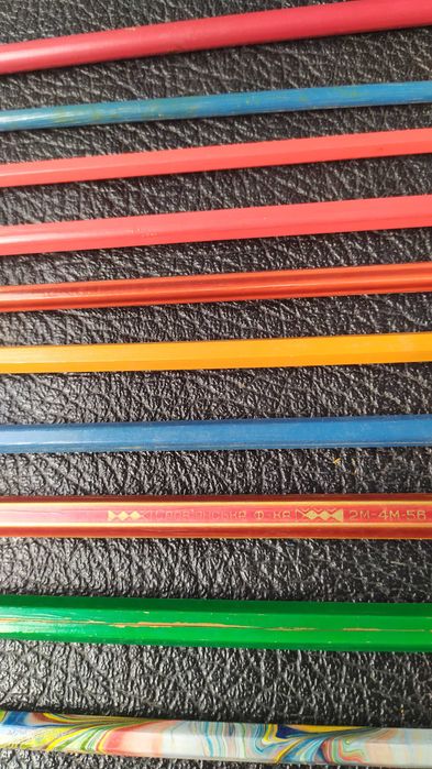 Карандаши СССР. Сфетофор, Кремль, Украина, Деловой и др.