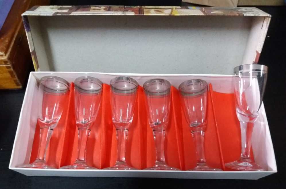 Conjunto de cálices