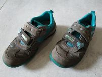 Buty dziecięce sportowe SUPER FIT r. 28 (b.dobry stan)