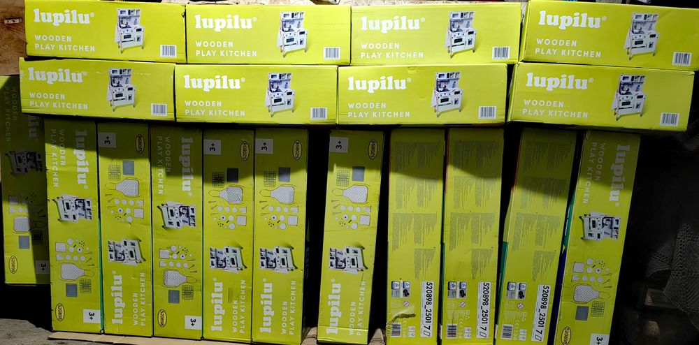 Дитяча дерев'яна кухня Lupilu з набором аксесуарів