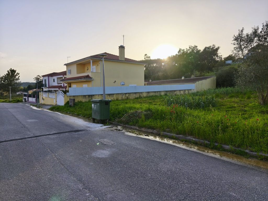 Lote para construção 455m2 - Casal do Pero Bom, Fontainhas - Santarém