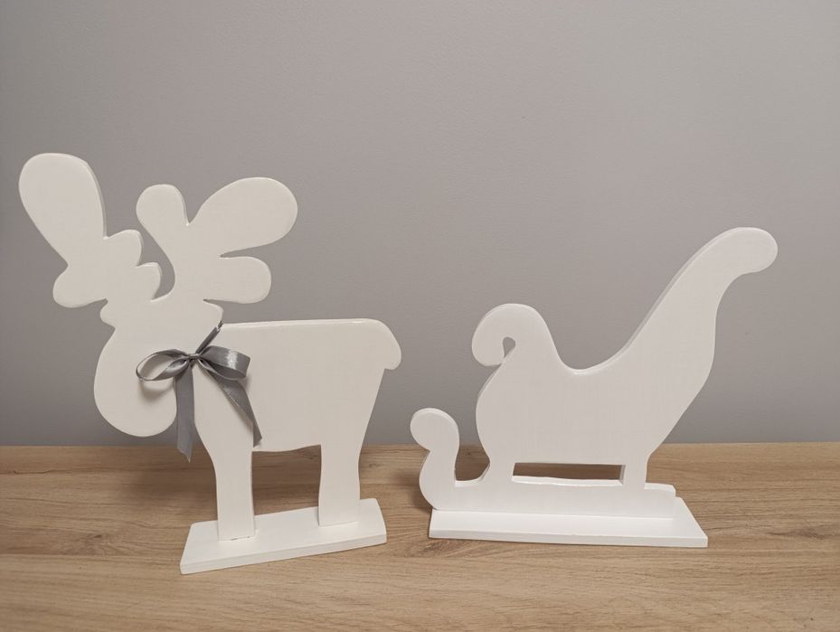 Łoś z saniami drewniana ozdoba świąteczna ze sklejki