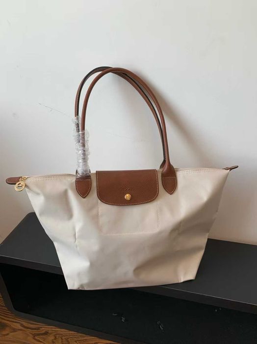 Longchamp, wspaniała torebka z jakością i modą!