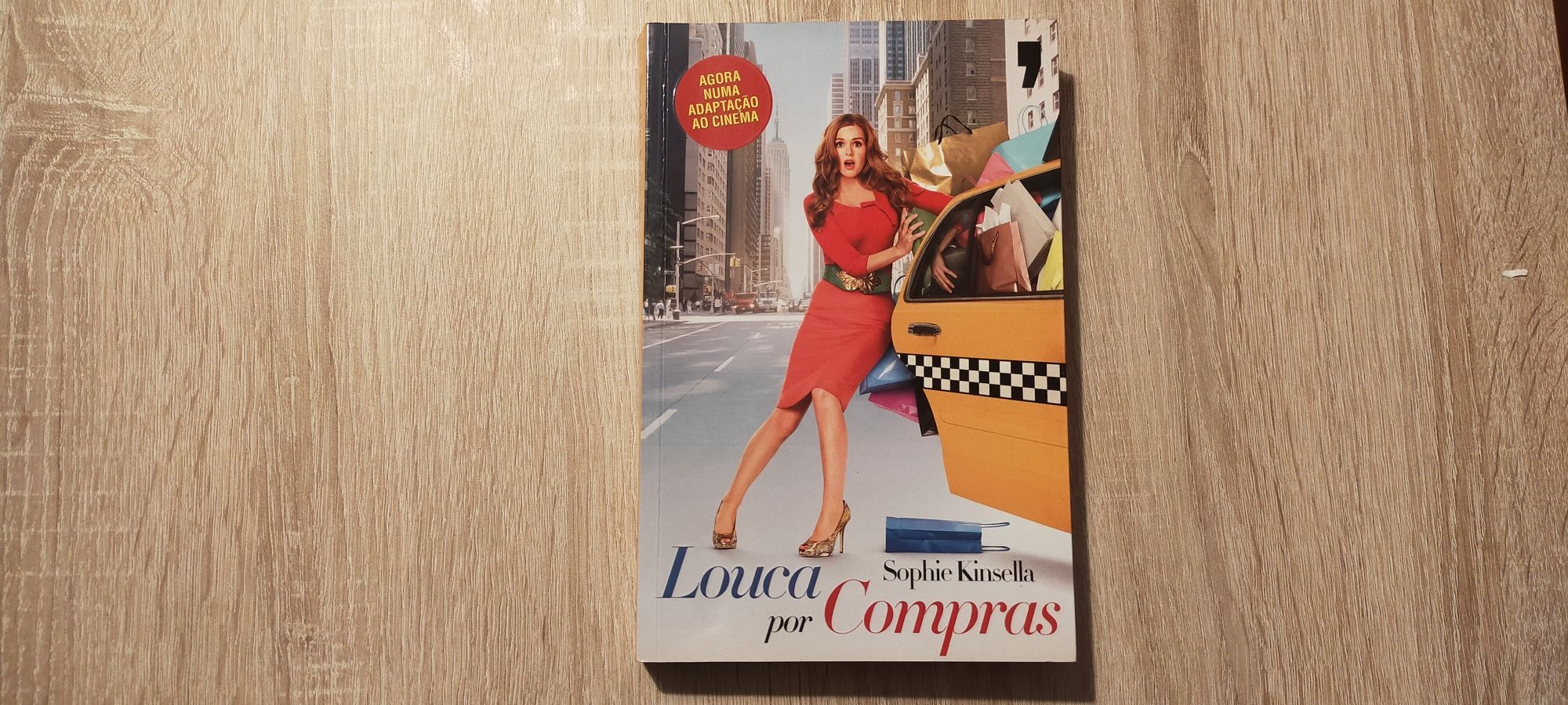 Livro - "Louca por Compras" de Sophie Kinsella