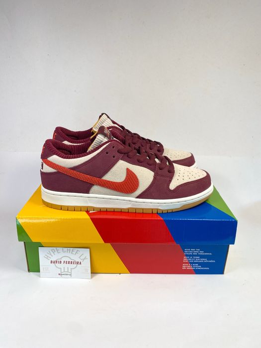 Nike SB Dunk Low Skate Like A Girl - 42.5 EU