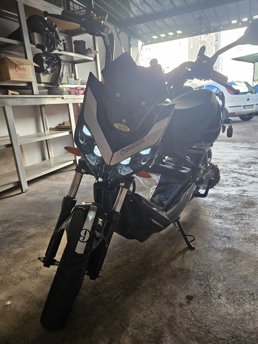 Moto elétrica Seventeen