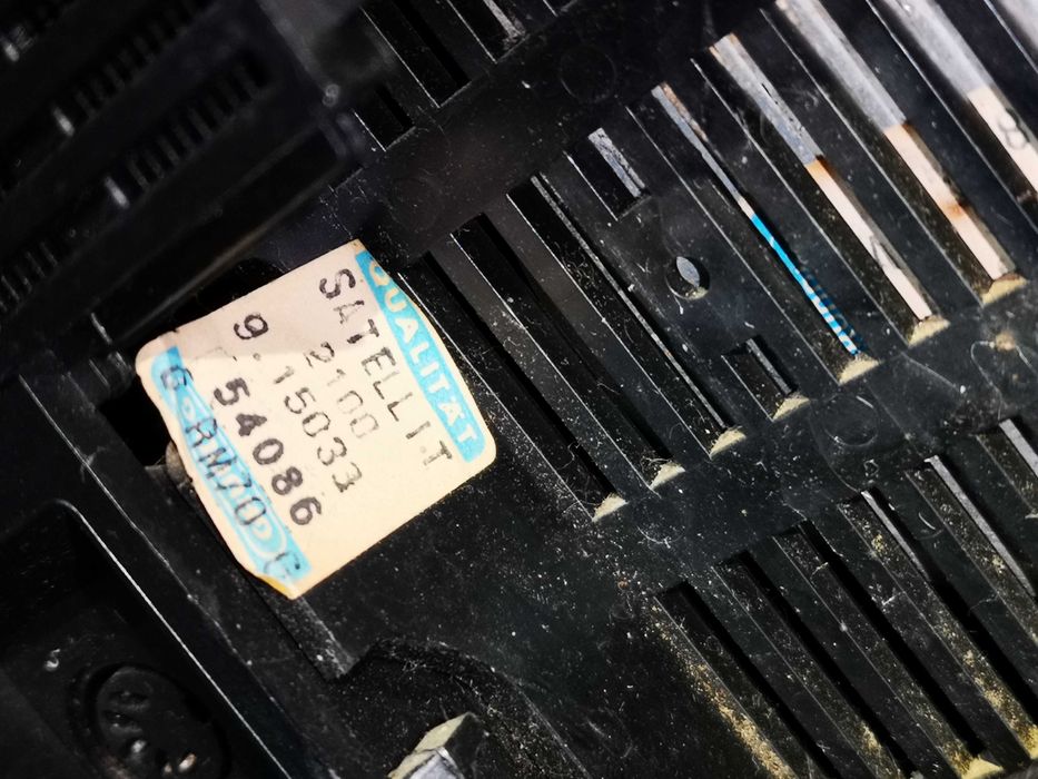 Radio Grundig Satellit 2100