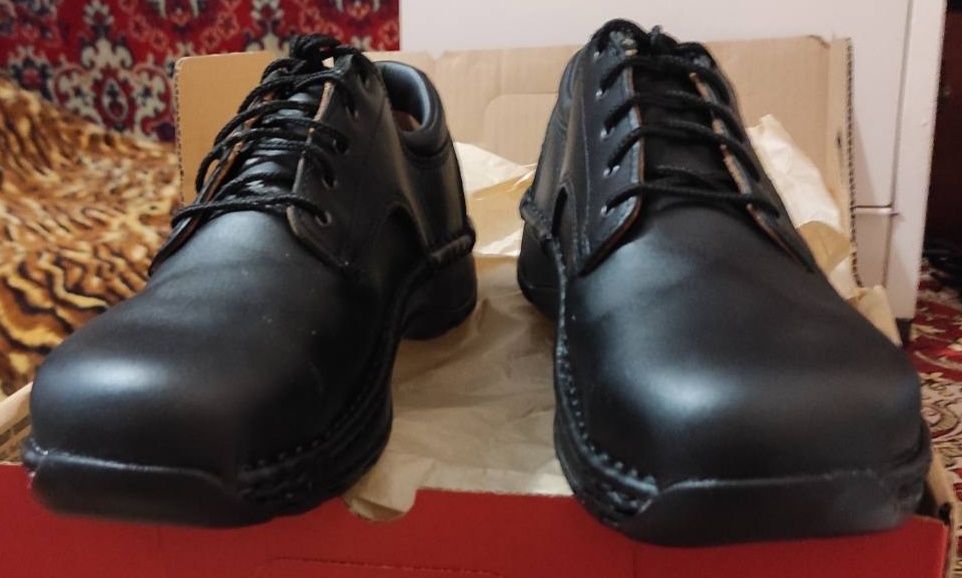 Шкіряні чоловічі туфлі