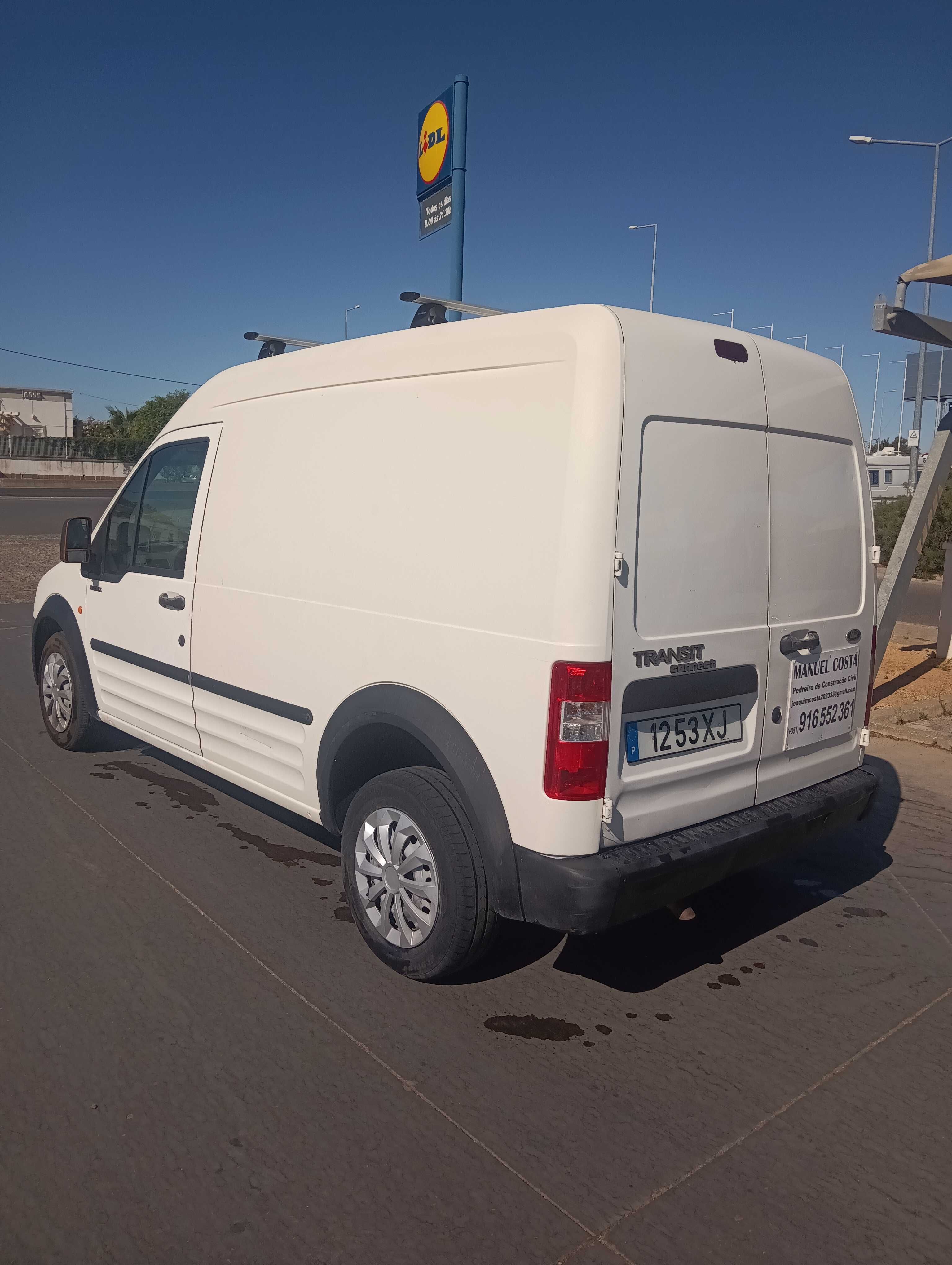 Ford connect de 2004 impecável