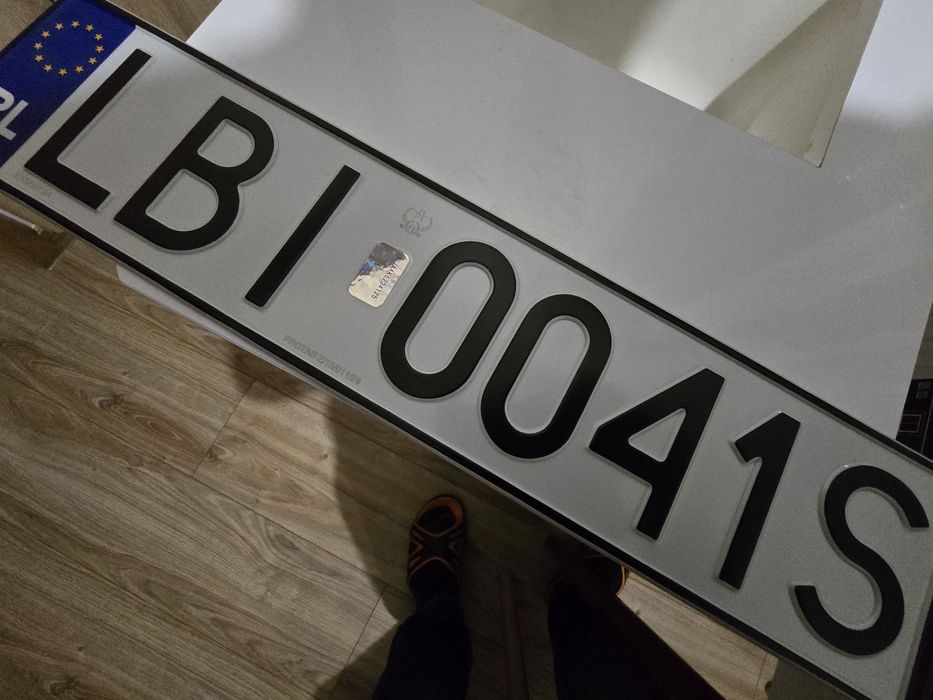 Sprzedam przyczepkę do przewozu  zeczy i żywych zwierzat