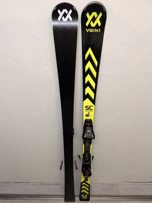 Narty slalomowe Volkl Racetoger SC 158 cm