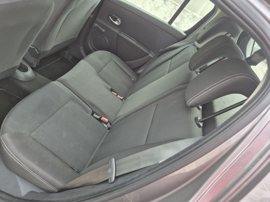 Renault Clio 1.2 2010 como novo 104 000 kms