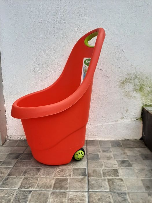 Carrinho para brinquedos ou arrumação