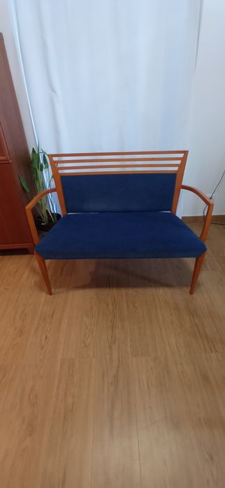 Canape, cadeirão madeira maciça e veludo azul