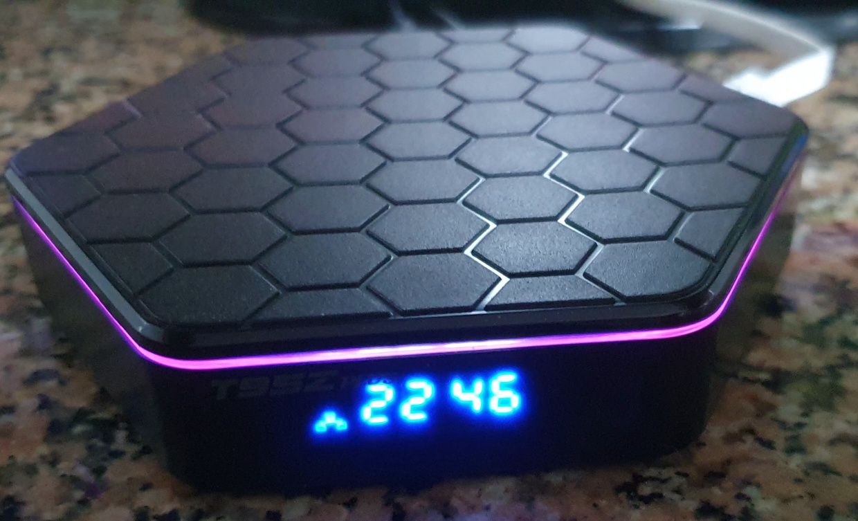 Box android T95Z plus com RGB