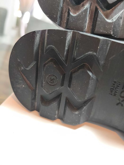 Botas tamanho 30