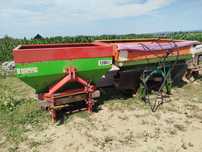 Rozsiewacz nawozów agromet brzeg strumyk