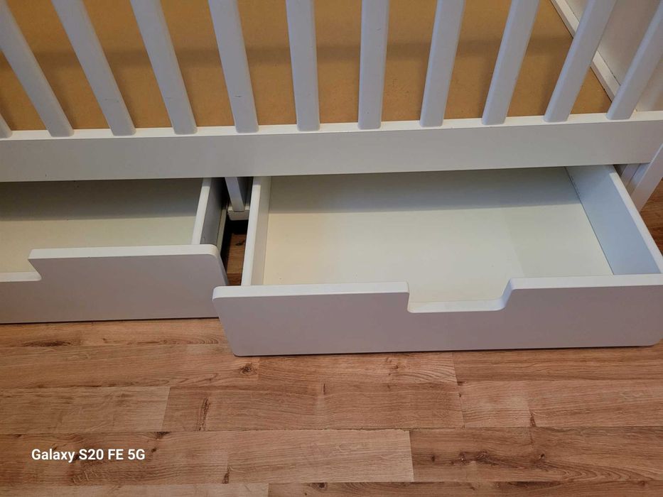 Łóżeczko dziecięce drewniane IKEA z materacem