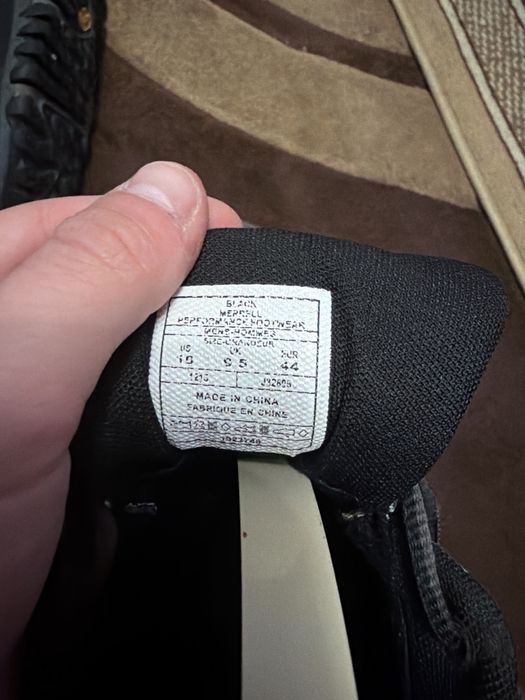 Продам кросівки MERRELL горе текс