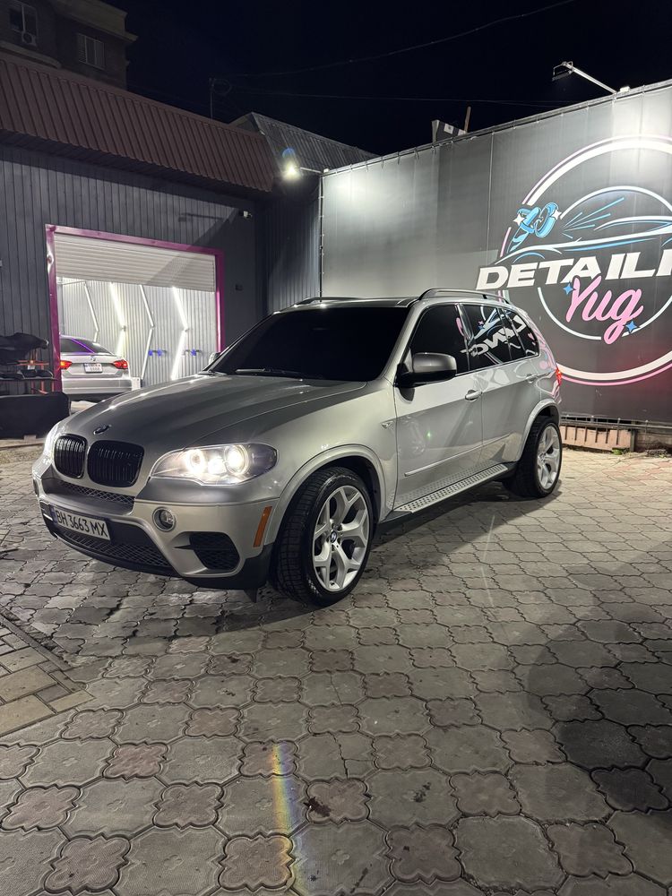 BMW X5 E 70 2013 год , рестайлинг ( две турбины)