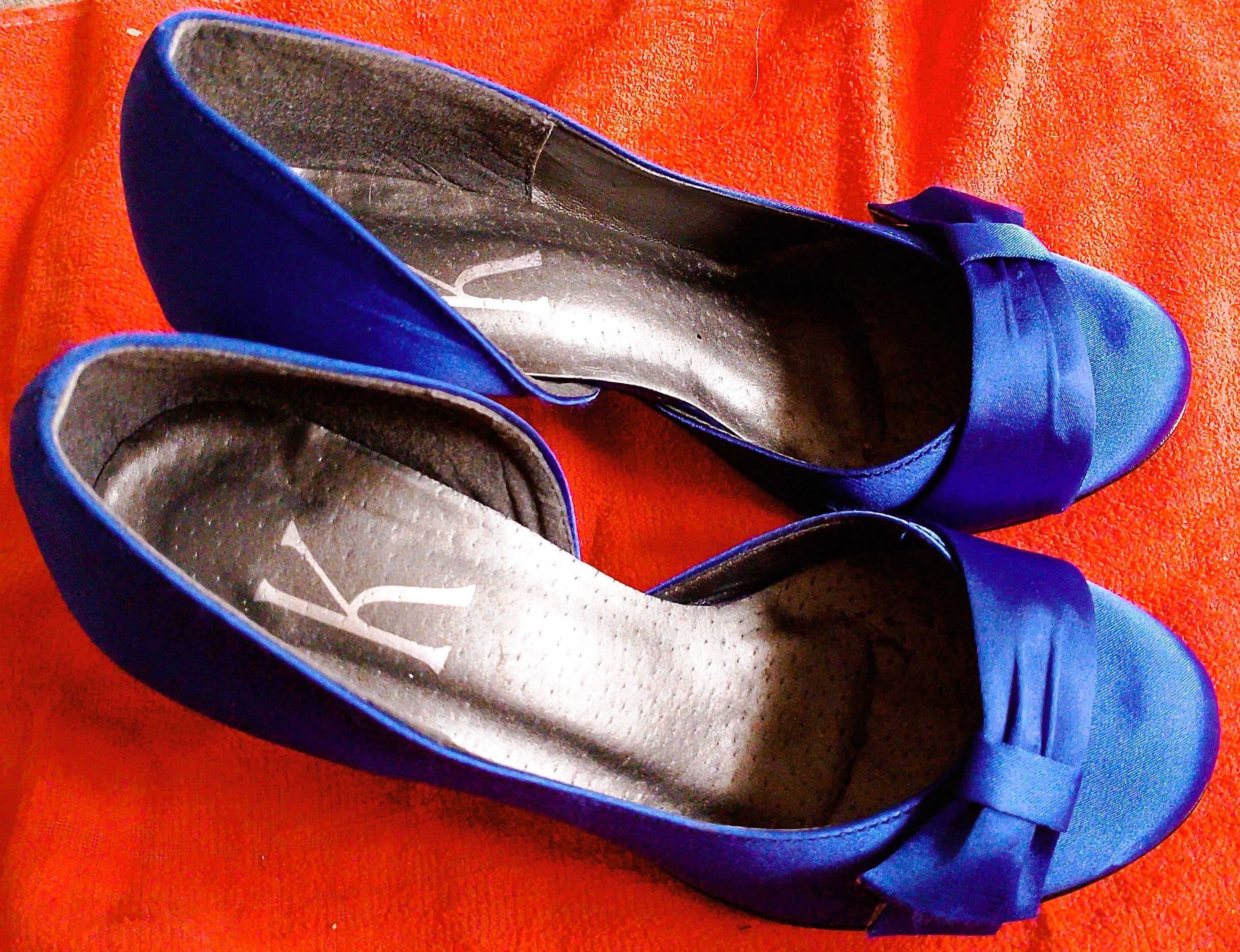 Eleganckie, chabrowe buty damskie, rozmiar 35 (K by Clarks)