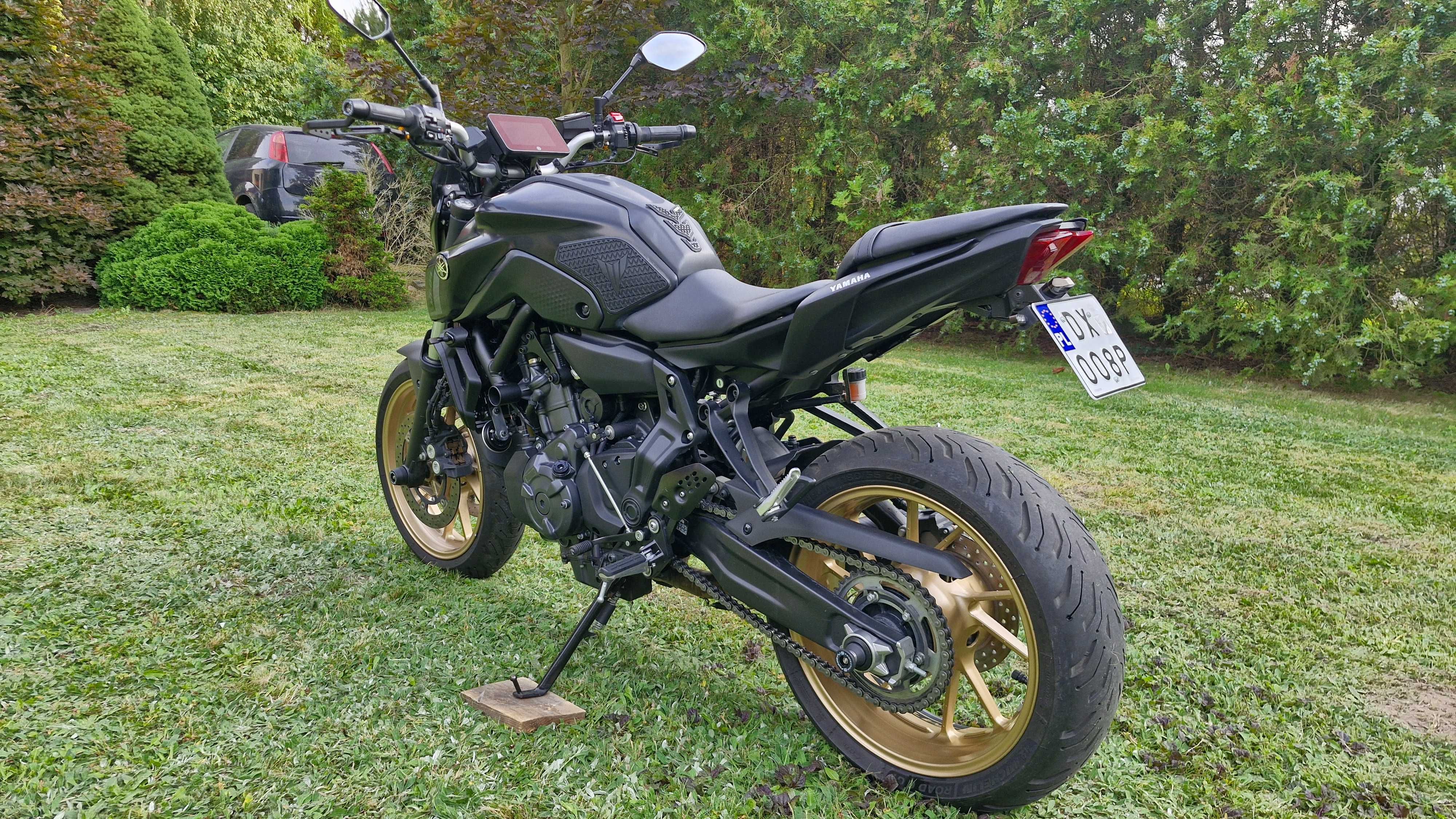 Yamaha MT07 2023 A2 (ODBLOKOWANY) UNIKAT-złote felgi wydech MIVV